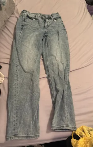 American Eagle Light wash denim jeans thumbnail 1