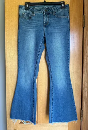 Articles of Society Flare Jeans Medium Wash Frayed Raw Hem Size 26 Boho thumbnail 1