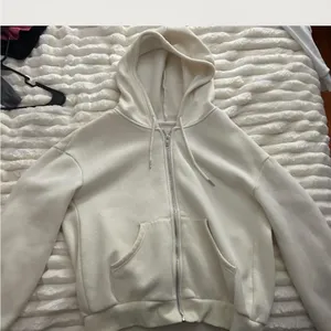 Amazon Cream Zip-Up Hoodie thumbnail 1