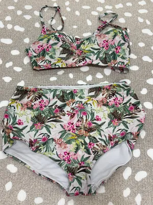 Victoria’s Secret essential’s bikini set boyshort high rise waisted top padded thumbnail 1