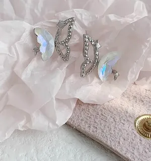Embark on a whimsical journey with our Pairs Fairy Style Sweet Start Earrings. thumbnail 1