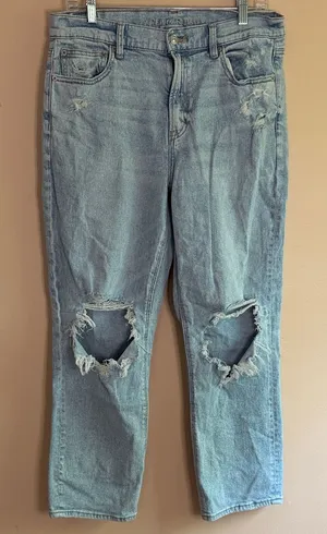 American Eagle Outfitters Light Blue Distressed Boyfriend Jeans thumbnail 1