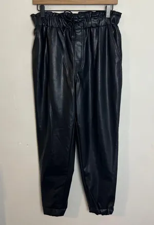 ABERCROMBIE- Vegan Faux Leather Sunday Jogger Pants Pull On Paper-Bag Waist thumbnail 2