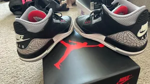 Air Jordan 3 Retro thumbnail 9