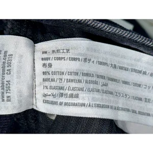 Abercrombie & Fitch 90s Relaxed Jean High Rise Black Straight Jeans Size 26 2 R thumbnail 4