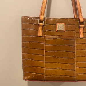 Dooney & Bourke shoulder purse thumbnail 2