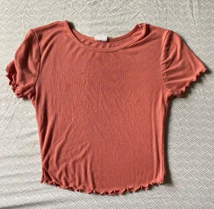 Pink Crop top thumbnail 1