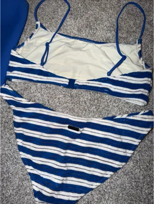 Triangl Bikini thumbnail 3
