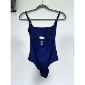 NWT Quince Deep Navy Blue Italian Cut Out One-Piece Swimsuit Small thumbnail 3