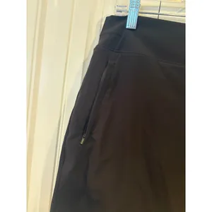 Athleta Black Brooklyn‎ Skort Size 12 thumbnail 3