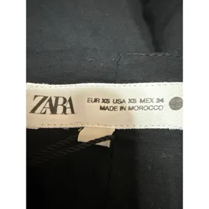 NEW Zara Women's Black Sleeveless Cami Camisole Tank Peplum Crop Top Size XS thumbnail 3