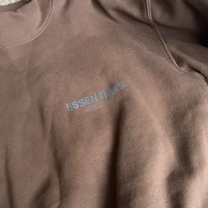 ESSENTIALS Fear Of God Women's Harvest Mock Neck Sweatshirt xxs brown thumbnail 4