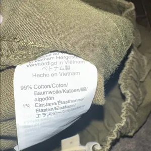 Madewell Olive Green Women's Shorts size small thumbnail 5