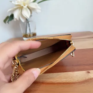 NWT Coach Leather‎ Zip Card Case thumbnail 5