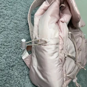Blogilates Mini Backpack Pink NWOT Pillow Soft Bungee 7 Pocket Target thumbnail 3