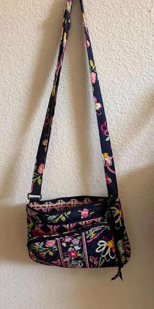 Vera Bradley Crossbody Bag   thumbnail 1