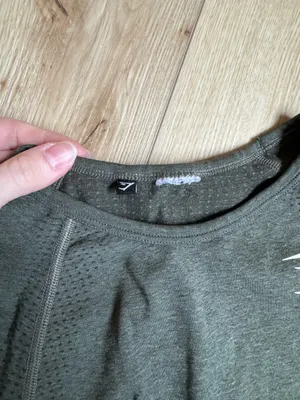 Gymshark Long Sleeve Crop Top thumbnail 2