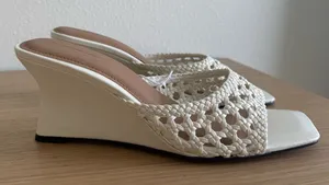 White Woven Wedge Sandals Size 8 thumbnail 1