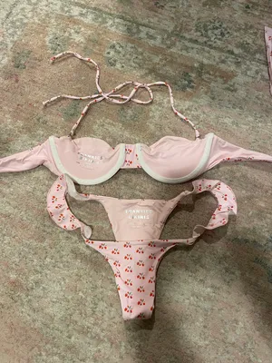 Frankie’s Bikinis Bikini thumbnail 4