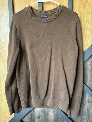Gap brown classic crewneck sweater features a soft knit design thumbnail 1