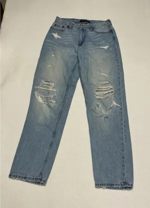Aeropostale Mom Jeans Womens 00 Light Wash Distressed Ripped High Rise Denim thumbnail 1