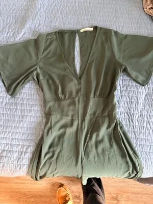 Emerald Green Abercrombie and Fitch Jumpsuit thumbnail 3