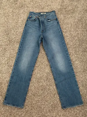 Levi’s Denim Jean Ribcage Straight thumbnail 2