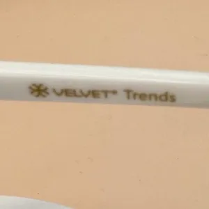 Velvet Eyewear White Gold Aviator Sunglasses‎ with Gradient Lenses and Case thumbnail 9