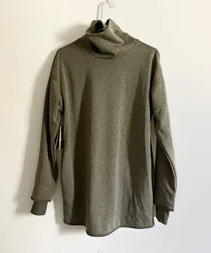 Women's Reversible Dri-Fit Maternity Pullover turtleneck nursing Sweater thumbnail 4