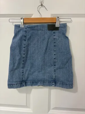 Carmar Light Blue Denim Mini Skirt with White Side Zippers thumbnail 2