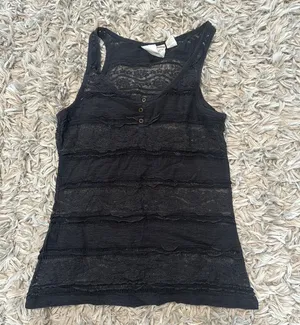 H&M Tank Top thumbnail 1