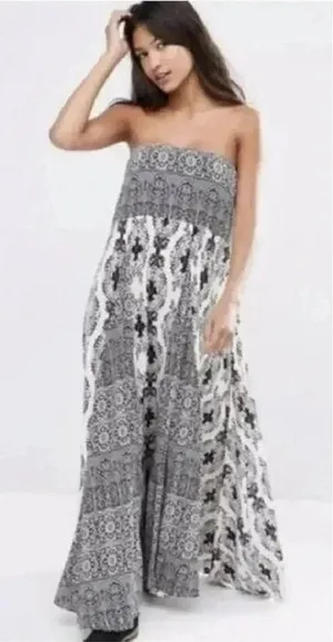 Free People Black And White Boho Strapless‎ Maxi Dress Size Small thumbnail 1