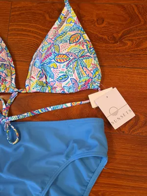 Sunset 2pc Bikini Set: Binkini Top is Size MEDIUM** Bikini Bottom Size LARGE** Blue thumbnail 3