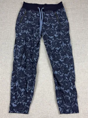 Athleta Trekkie North Jogger Pants Womens Size 6 Blue Floral Hiking Travel Nylon thumbnail 1