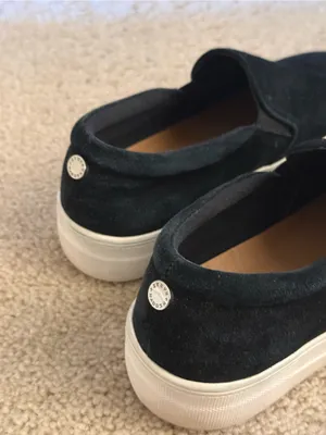 Steve Madden Women’s Black Slip-On Suede Sneakers thumbnail 2