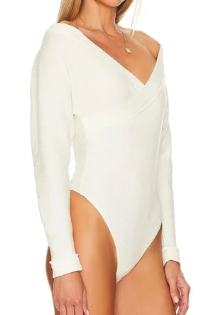 Final price ✨NWT  Bodysuit thumbnail 5