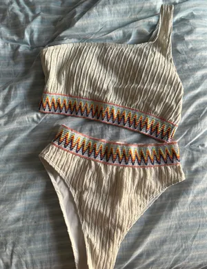 Amazon bikini thumbnail 2