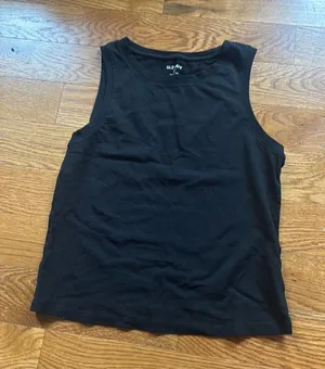 Old Navy Tank thumbnail 1