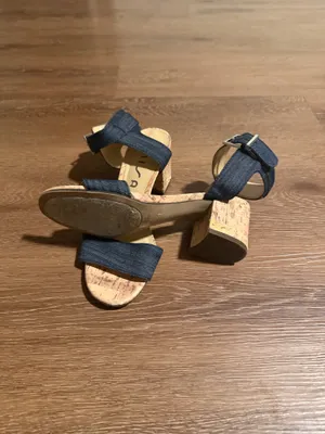 Unisa Sandals Block Heel Cork Chunky thumbnail 2