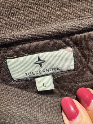 TUCKERNUCK Chocolate Brown Velour Bennett Pullover Size Large thumbnail 6