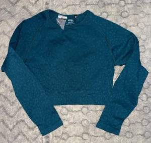 AYBL Seamless Long Sleeve Crop Top thumbnail 1