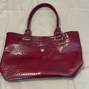 Axiz red and black faux alligator tote bag clean inside and out one flaw EUC thumbnail 2