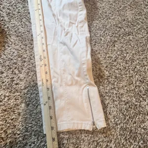 J. Jill‎ Women 14 Off White Straight Leg Pants Ankle Zip Seam Front Cotton Blend thumbnail 6