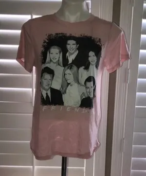 FRIENDS Pink Size M thumbnail 1