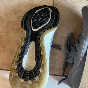 Adidas ULTRABOOST 21 Running Shoes Women’s 9.5 thumbnail 3