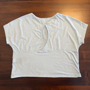 The North Face Blue Wander Crossback Short Sleeve Top Size S Activewear Gorpcore thumbnail 6