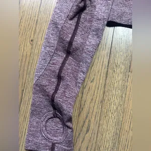 Gymshark long sleeve top medium thumbnail 3