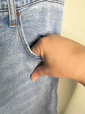 Abercrombie & Fitch 90’s Slim Straight Ultra High‎ Rise Long Denim Jeans thumbnail 9