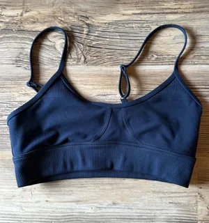 Alo Sports Bra XS Yoga thumbnail 1
