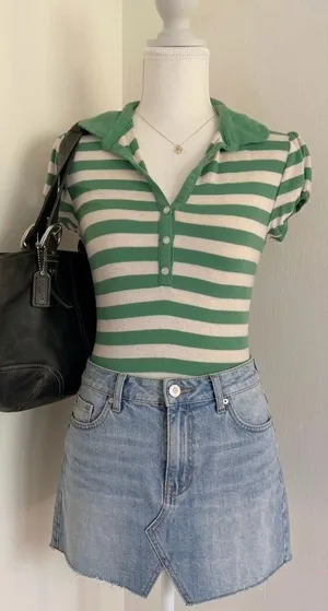 Y2K Old Navy Green and White Striped Polo 100% Cotón  thumbnail 1